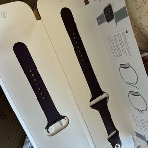 Apple Watch 45mm Dark Cherry Sport Band